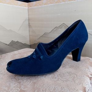 1940's Navy blue open toe pumps 7.5